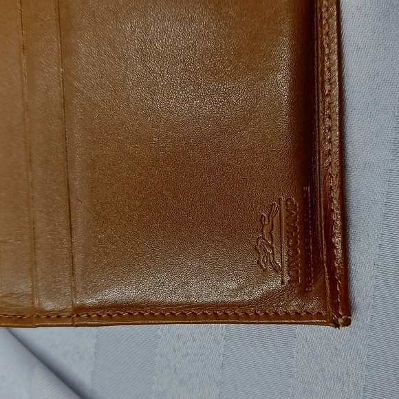 LONGCHAMP CHECK BOOK WALLET COIN CASE IN CLASSIC TAN - Picture 4 of 8